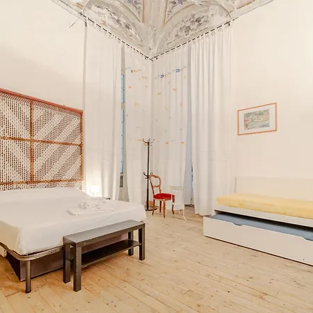 Apartment Guesthost - Timeless Charm In Porto Antico District *