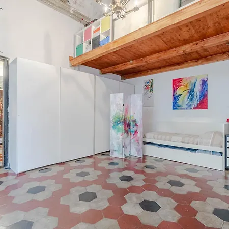 דירה Guesthost - Timeless Charm In Porto Antico District *