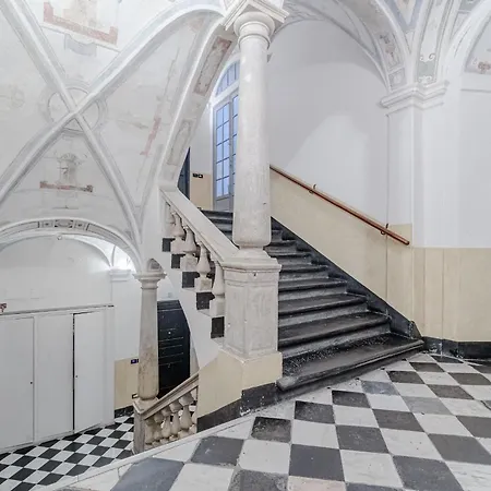 דירה Guesthost - Timeless Charm In Porto Antico District ג'נובה