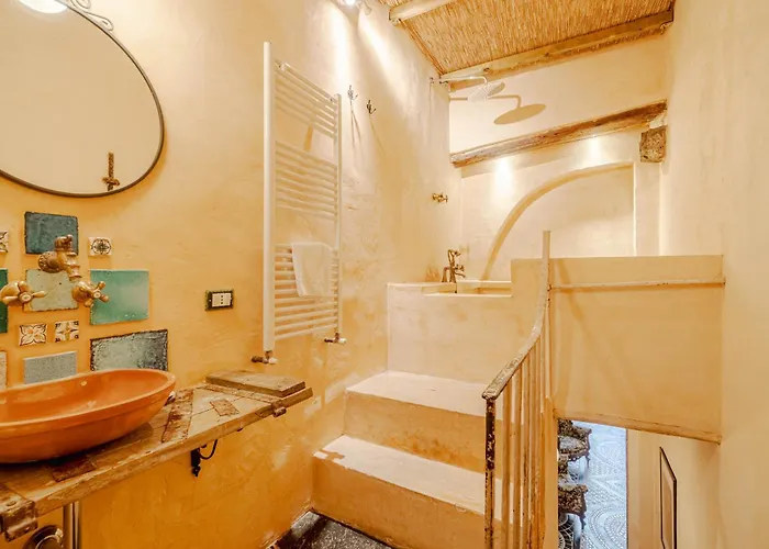 Guesthost - Timeless Charm In Porto Antico District