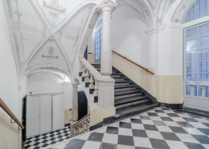 דירה Guesthost - Timeless Charm In Porto Antico District ג'נובה